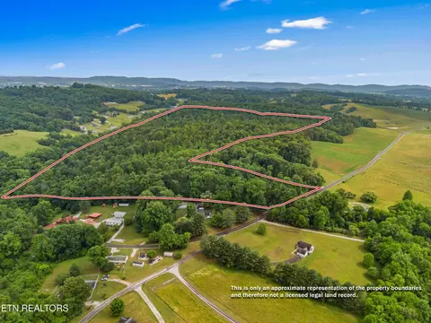 16 Mill Springs Rd, New Market, TN 37820