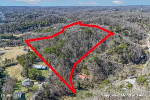 736 Panther Creek Rd Off Rd, Sevierville, TN 37876