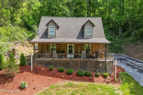 2881 Maples Branch Rd, Sevierville, TN 37876