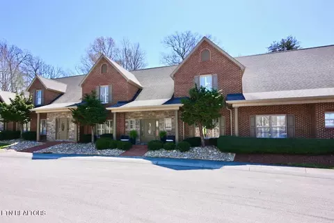 441 Savannah Village Dr, Maryville, TN 37803