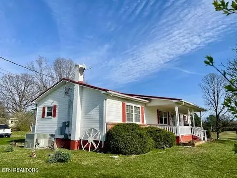2108 Grey Ridge Rd, Maryville, TN 37801