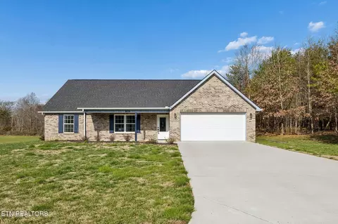 939 Shady Creek Rd, Maryville, TN 37801