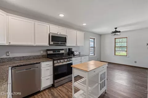 655 Old Stage Rd, Greeneville, TN 37745 photo 28