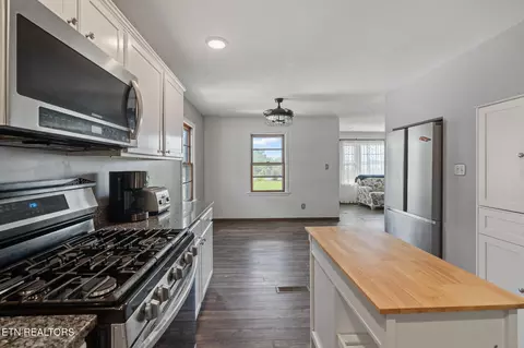 655 Old Stage Rd, Greeneville, TN 37745 photo 27