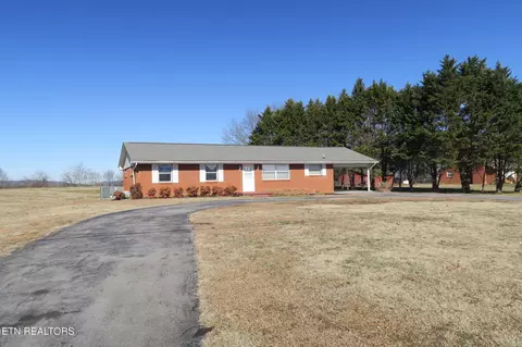 3527 Sevierville Rd, Maryville, TN 37804