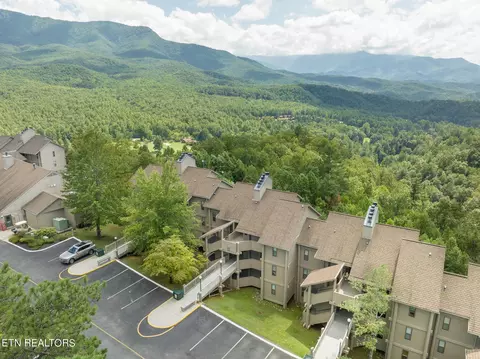 3710 Weber Rd #E 105, Gatlinburg, TN 37738
