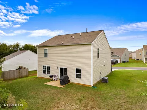 857 Greene Meadow Dr, Talbott, TN 37877 photo 4