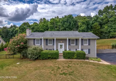 2504 Wrights Ferry Rd, Knoxville, TN 37919