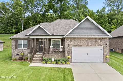 457 Krystle Ct, Lenoir City, TN 37771