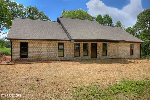 6120 Hutton Ridge Rd, Maryville, TN 37801