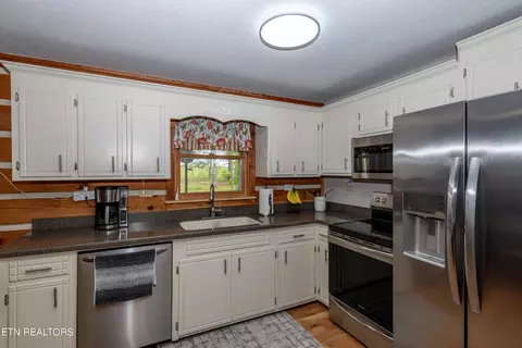 1075 Pine Ridge Ln, Clarkrange, TN 38553 photo 13