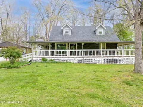 1075 Pine Ridge Ln, Clarkrange, TN 38553 photo 2