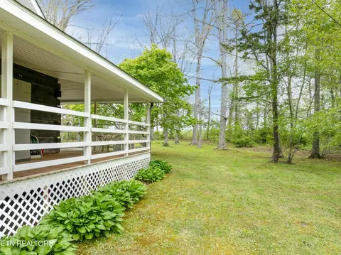 1075 Pine Ridge Ln, Clarkrange, TN 38553 photo 3