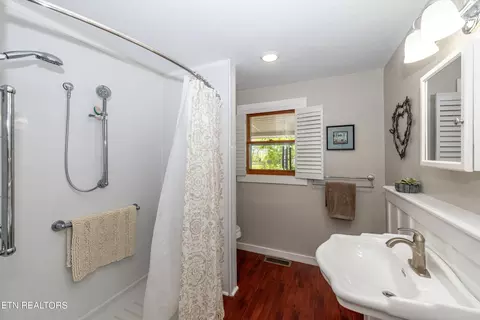 1075 Pine Ridge Ln, Clarkrange, TN 38553 photo 17