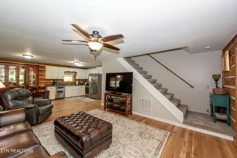 1075 Pine Ridge Ln, Clarkrange, TN 38553 photo 10