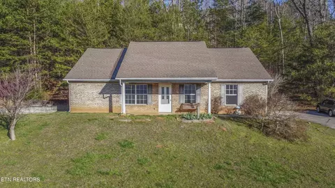 3615 Livia Dr, Maryville, TN 37803
