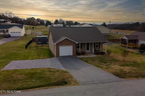 1416 Branner St, White Pine, TN 37890