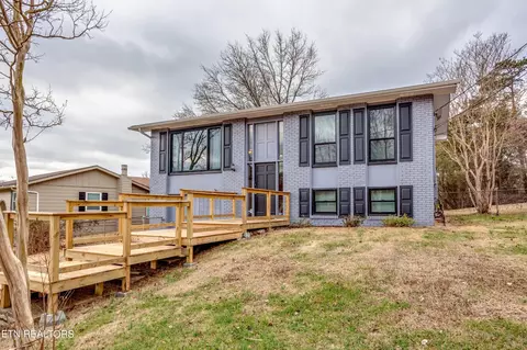 6139 Cougar Dr, Knoxville, TN 37921