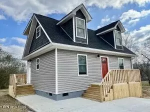 317 N Indiana Ave, Etowah, TN 37331