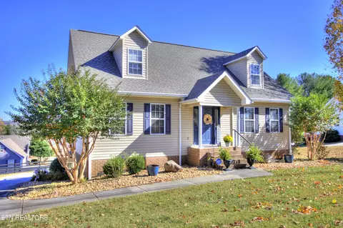 407 S Matlock Ave, Athens, TN 37303