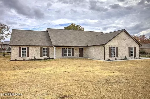 2628 Carpenters Grade Rd, Maryville, TN 37803