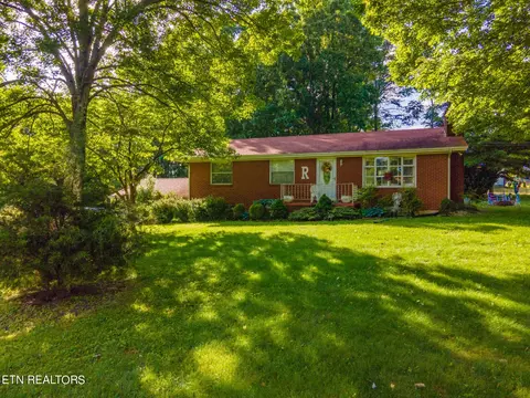 2317 Tuckaleechee Pike, Maryville, TN 37803
