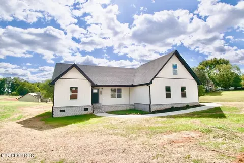 1484 E Brown School Rd, Maryville, TN 37804