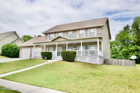 834 Somerset Dr, Maryville, TN 37803