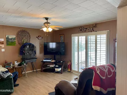 105 Natalie Dr, Oneida, TN 37841 photo 7