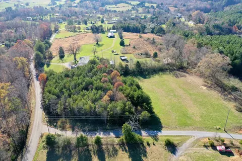 1288 Fork Rd, Greenback, TN 37742 photo 1