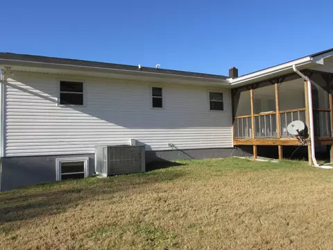 2955 Niles Ferry Rd, Greenback, TN 37742 photo 7