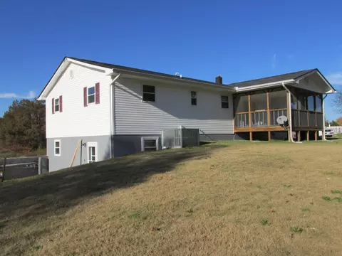 2955 Niles Ferry Rd, Greenback, TN 37742 photo 5