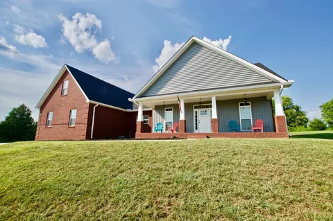 1564 Caleb Tr, Greenback, TN 37742 photo 1