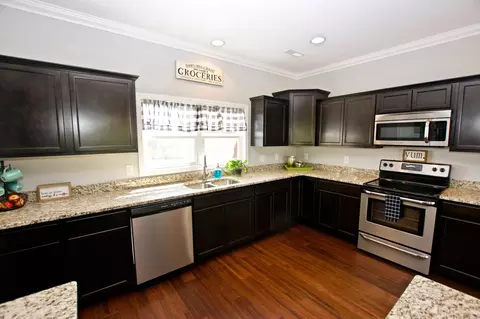 1564 Caleb Tr, Greenback, TN 37742 photo 8
