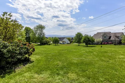 596 Pasteur Pl, Alcoa, TN 37701 photo 8