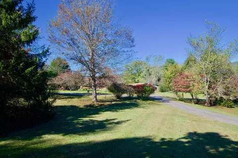 341 E Chestnut Hill Rd, Townsend, TN 37882 photo 31