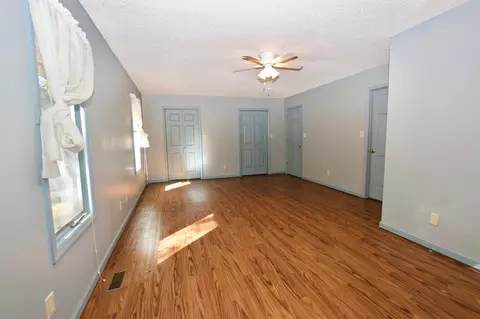 341 E Chestnut Hill Rd, Townsend, TN 37882 photo 11