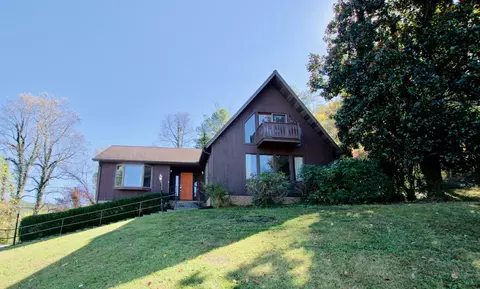 341 E Chestnut Hill Rd, Townsend, TN 37882 photo 1