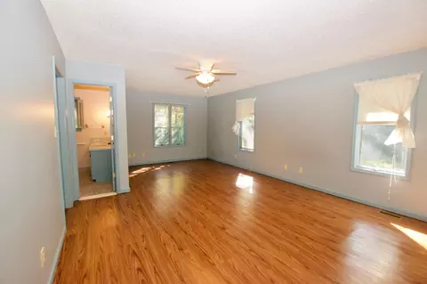 341 E Chestnut Hill Rd, Townsend, TN 37882 photo 10