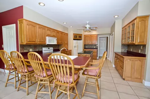 105 Griffitts Keep Ct, Greenback, TN 37742 photo 10