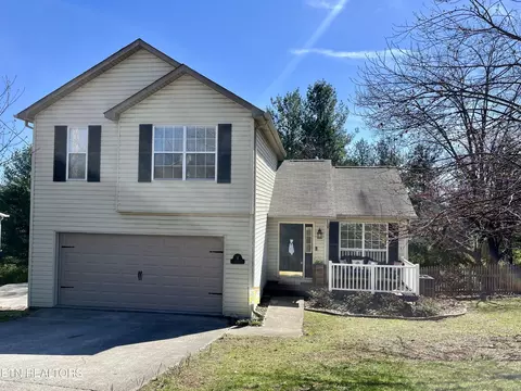 1436 Pheasants Glen Dr, Knoxville, TN 37923