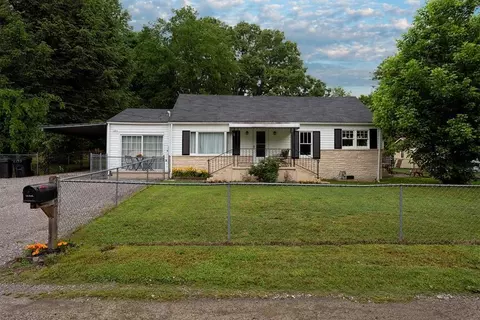 152 Pine St, Dayton, TN 37321 photo 1