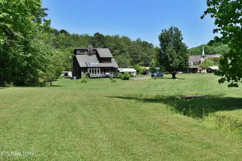 3442 River Rd, Ten Mile, TN 37880