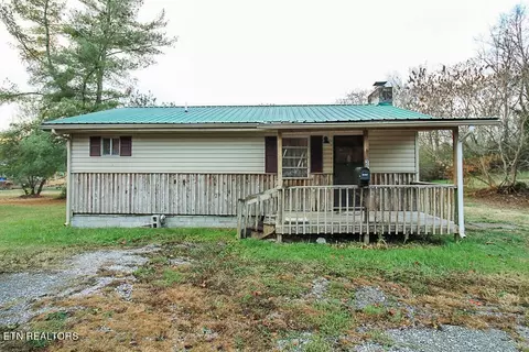 209 S Old Sevierville Pike, Seymour, TN 37865
