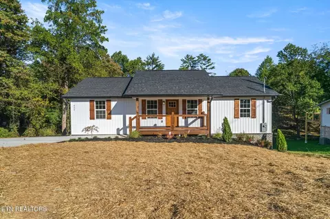 922 Beech Rd, Sevierville, TN 37862
