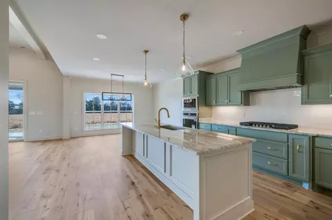 Kitchen - 5548 Sinclair St, Murfreesboro, TN 37127 photo 1 of 4
