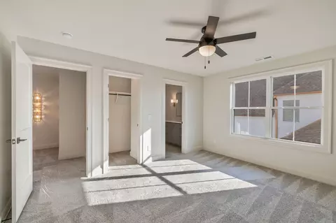 Bedroom - 5548 Sinclair St, Murfreesboro, TN 37127 photo 6 of 13
