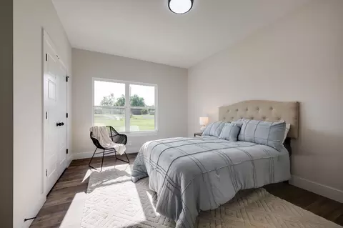 Bedroom - 831 Wells Rd, Dickson, TN 37055 photo 4 of 7