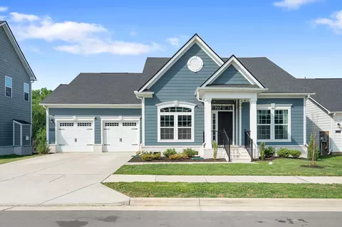 Exterior - 3060 Oglethorpe Dr, Franklin, TN 37064 photo 2 of 8