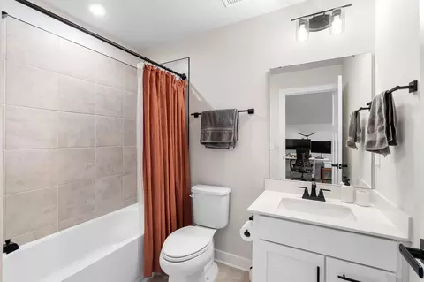Bath - 3060 Oglethorpe Dr, Franklin, TN 37064 photo 5 of 5